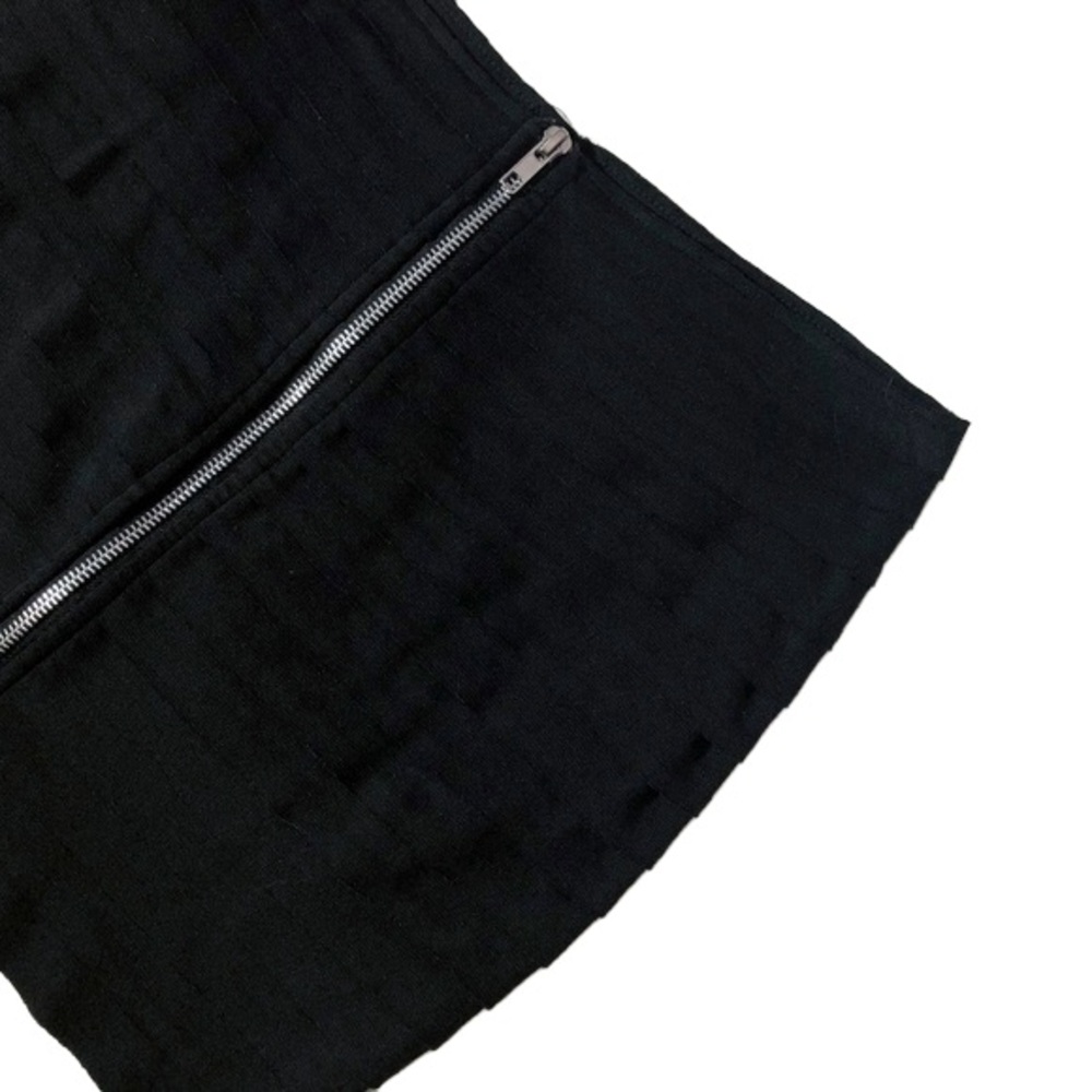 Wet Seal Zipper Skirt